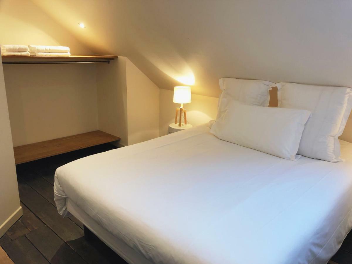 Nuit En Ville Lille La Madeleine La Madeleine  Room photo